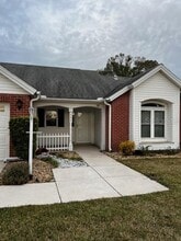 Building Photo - 731 Agua Way