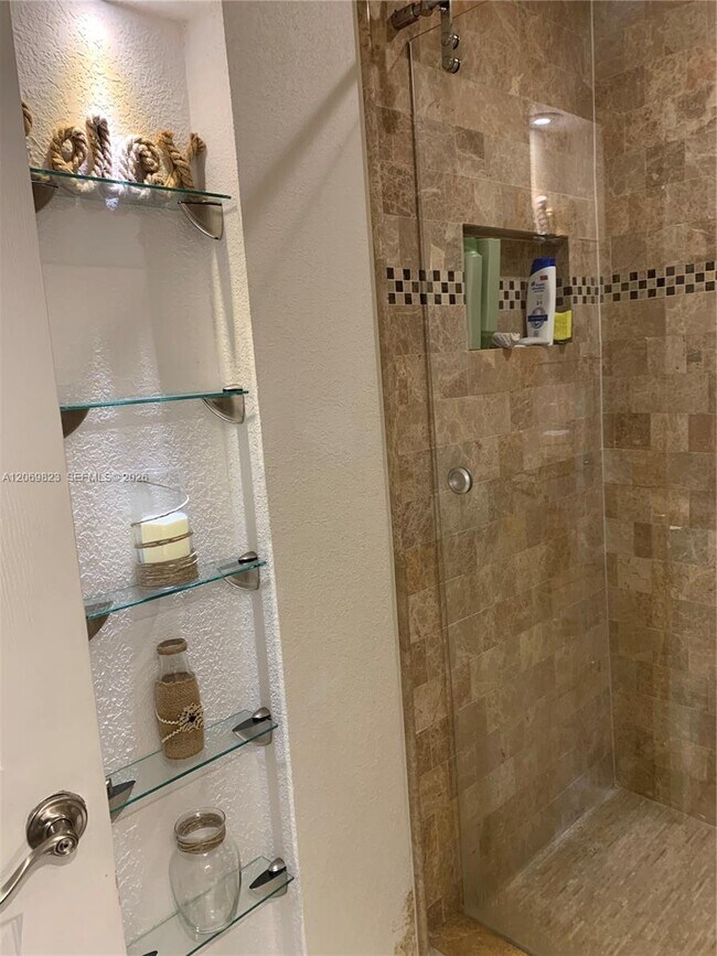 Foto del edificio - 1250 SE 29th St