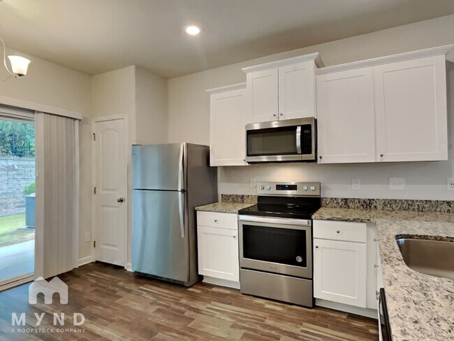 Foto del edificio - 116 Chandler Ct