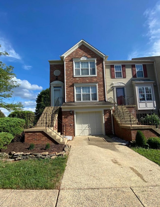 Photo - 46333 Haven Terrace Townhome