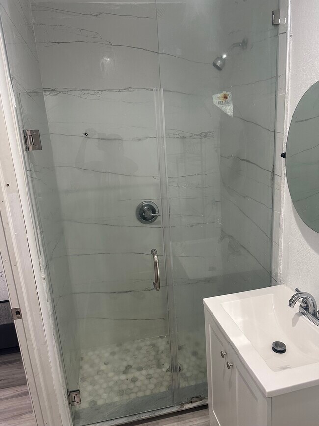 Foto del edificio - 3961 NW 174th St