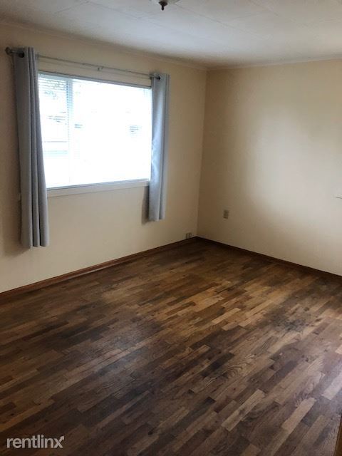 Building Photo - 2 br, 1 bath House - 7701 Tyee Road