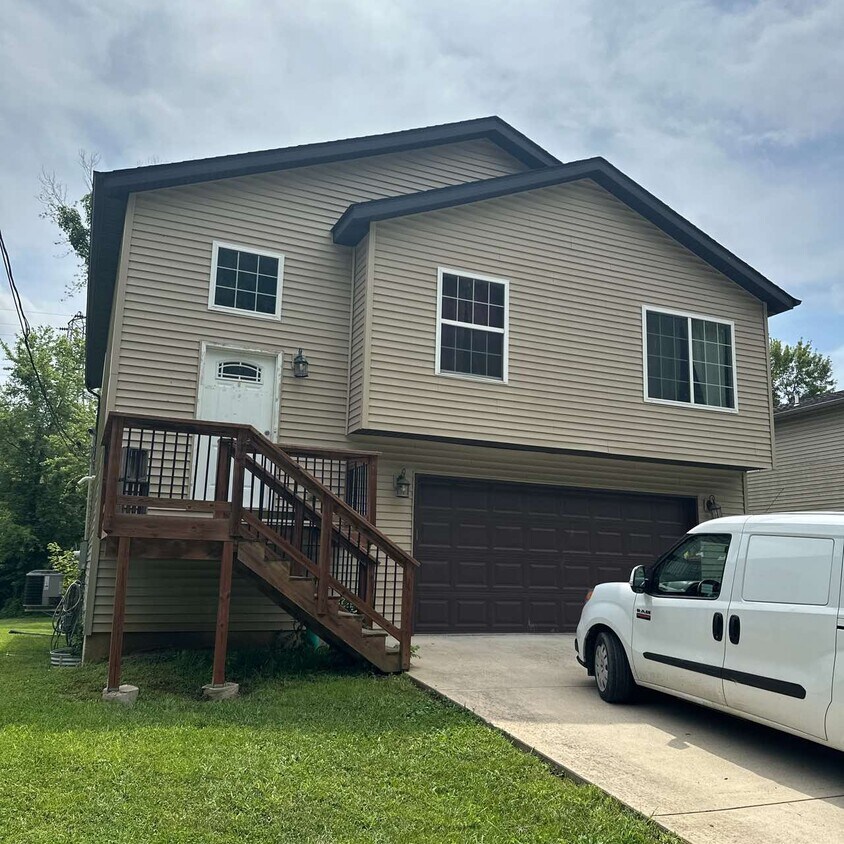 Foto principal - 152 Black Jack Rd