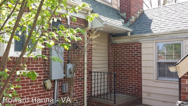 Foto del edificio - 522 W Little Creek Rd