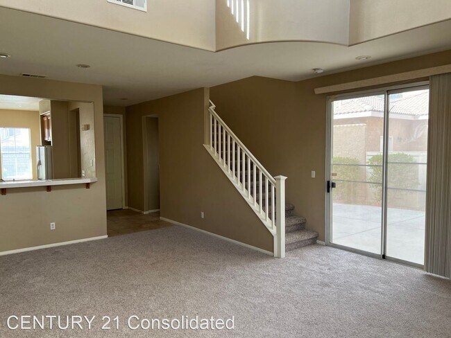 Building Photo - 2 br, 2.5 bath House - 736 Canfield Point ...
