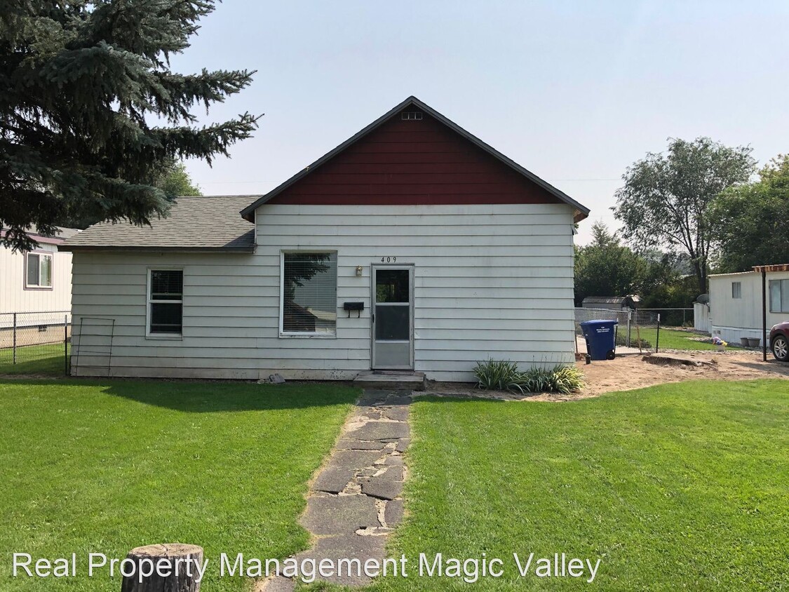 Primary Photo - 2 br, 1 bath House - 409 7th Ave W