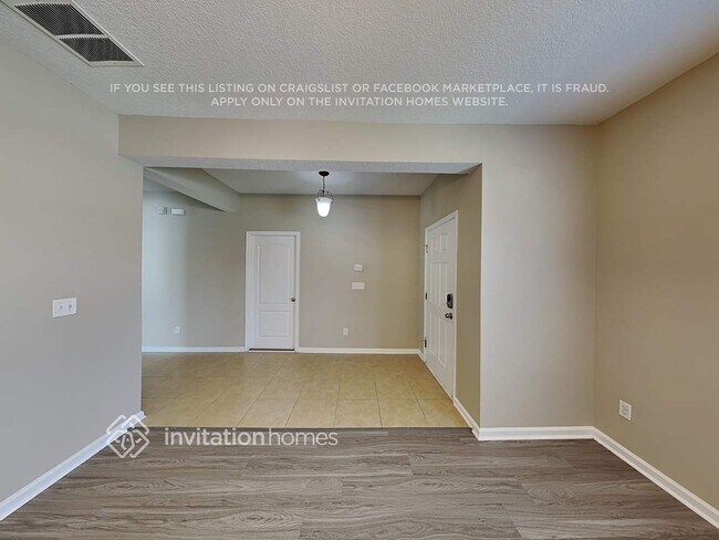 Foto del edificio - 4841 Creek Bluff Ln