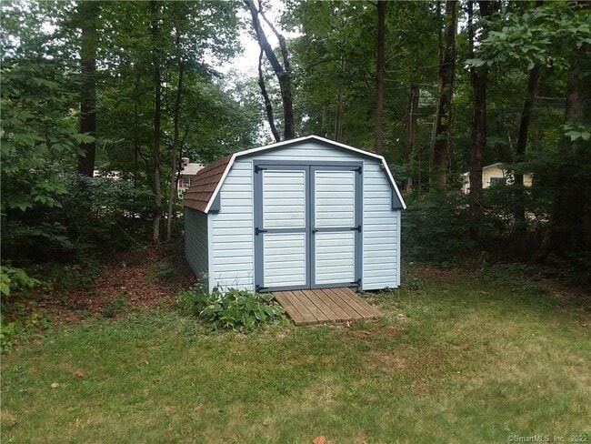 Building Photo - 54 Forest Dr