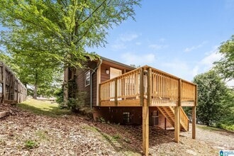Building Photo - 6446 Freda Dr