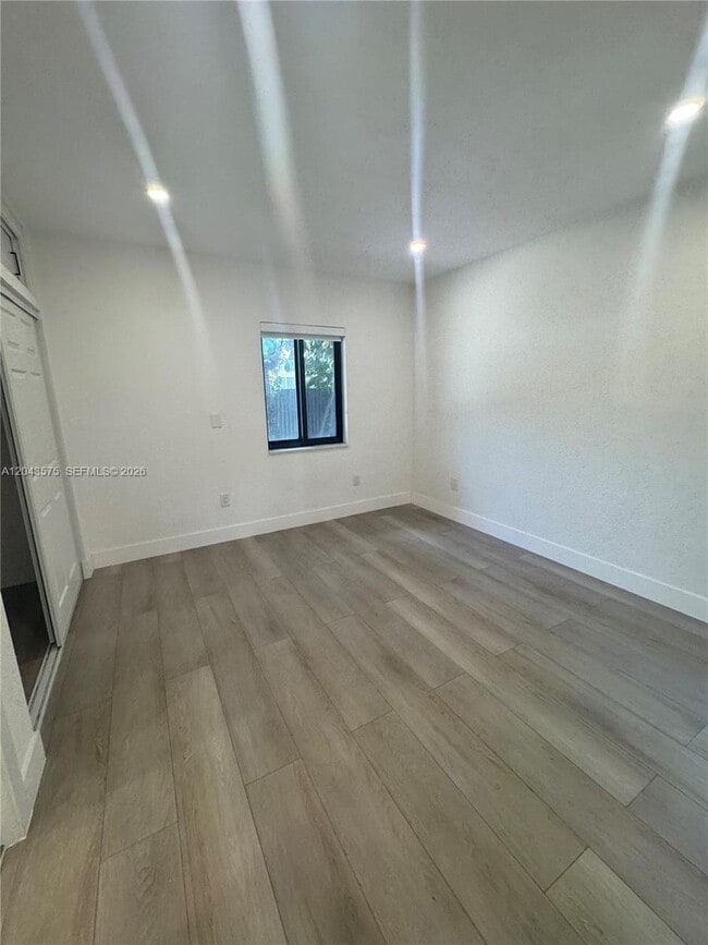 Foto del edificio - 5521 NW 1st Ave