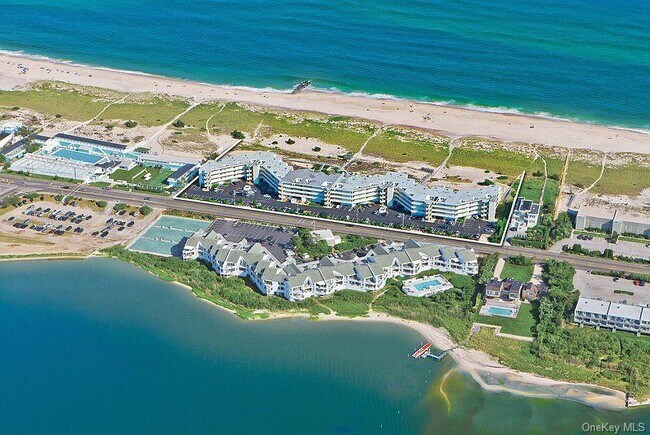 Foto del edificio - 250 Dune Rd