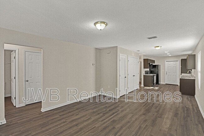 Foto del edificio - 2327 Janette St