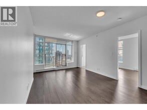 Building Photo - 821 Cambie St.
