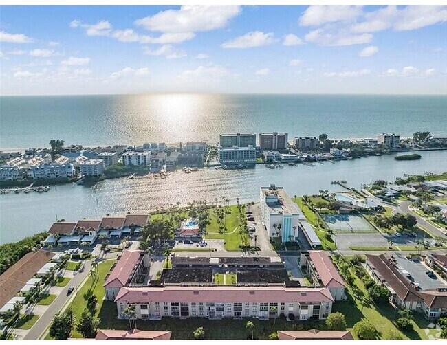 Imperial Point Apartments for Rent with Parking Largo, FL 3 Rentals