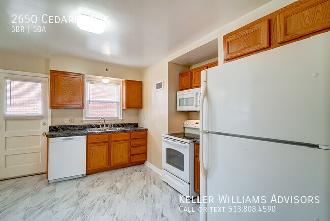 Foto del edificio - 2650 Cedarbrook-