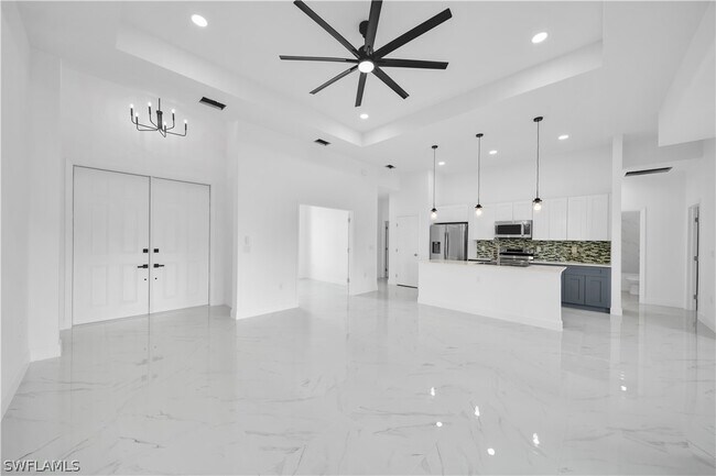 Building Photo - 334 Ranch Ave