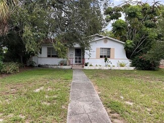 Building Photo - 301 24th Ave N