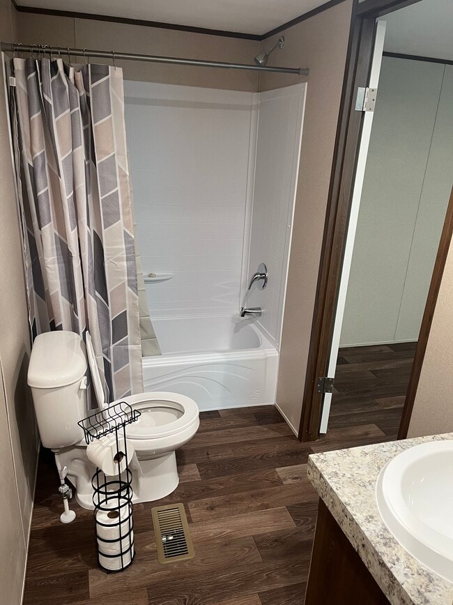 Building Photo - Single Family Manufactured Home