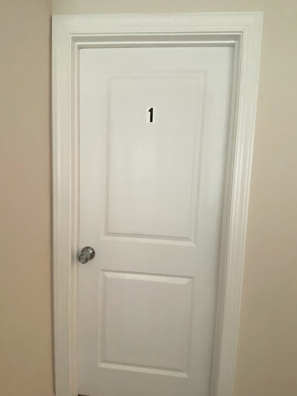 Foto del edificio - 7116 Bryce Ave