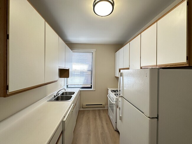 Foto del edificio - 1316 Oak Ave