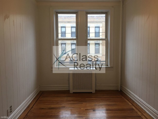 Building Photo - 3071 44th St