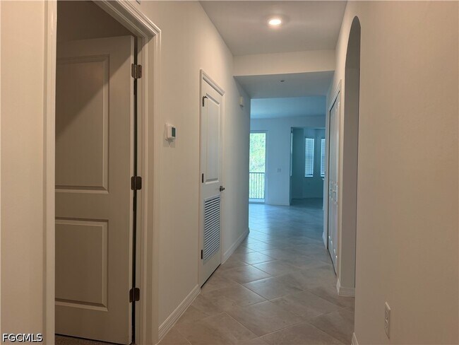 Building Photo - 18421 Copperhead Dr