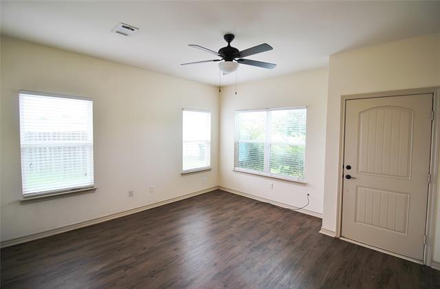 Building Photo - 112 Bridle Ct