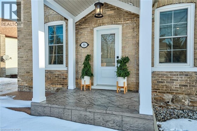 Photo du bâtiment - 51 Manley St