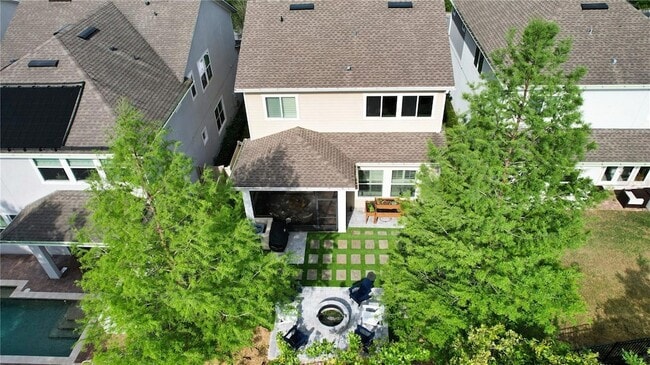 Photo - 594 Windy Pne Wy House