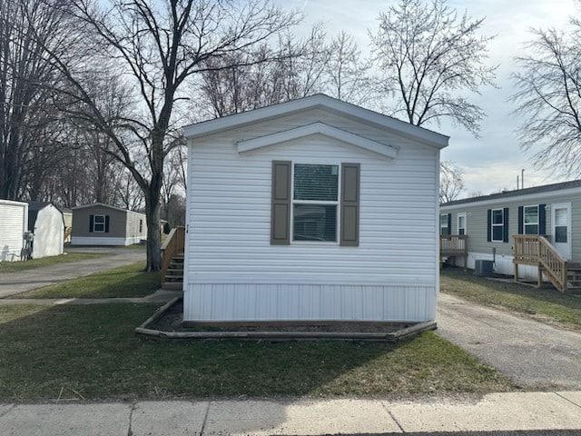 Building Photo - 7519 Dorr St
