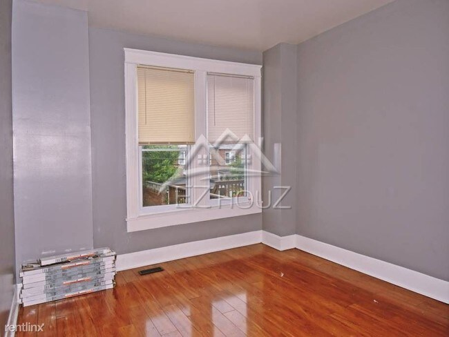 Building Photo - 1604 Chilton St
