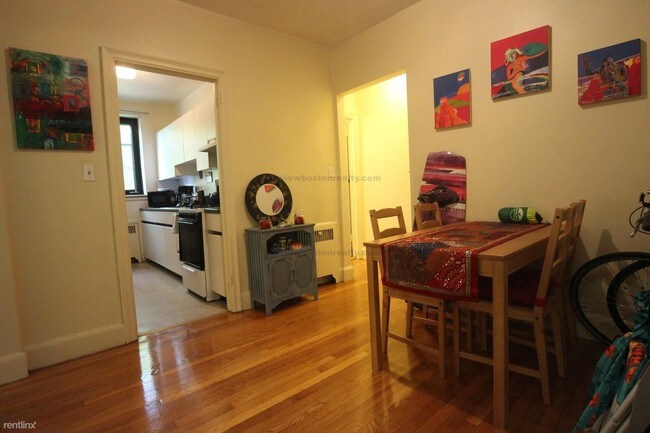 Foto del edificio - 65 Strathmore Rd