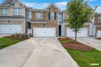 Building Photo - 3080 Greyton Dr