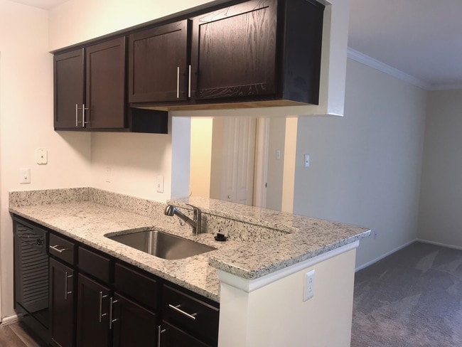 Building Photo - Reflections at Virginia Beach