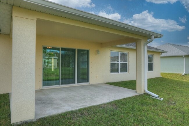 Building Photo - 741 Capon Terrace