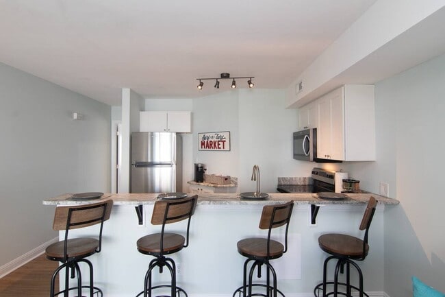 Foto del edificio - 1601 Carolina Beach Ave N