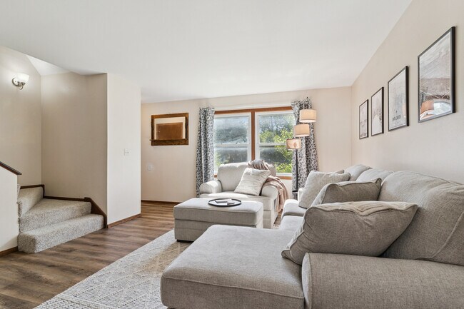 Foto del edificio - 710 19th Ave