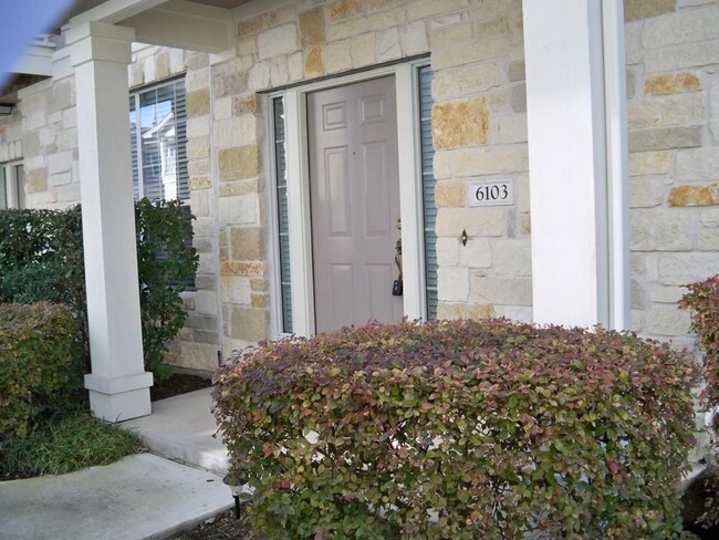 Building Photo - 1900 Scofield Ridge Pky