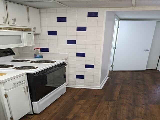 Building Photo - 403 Westwood Dr