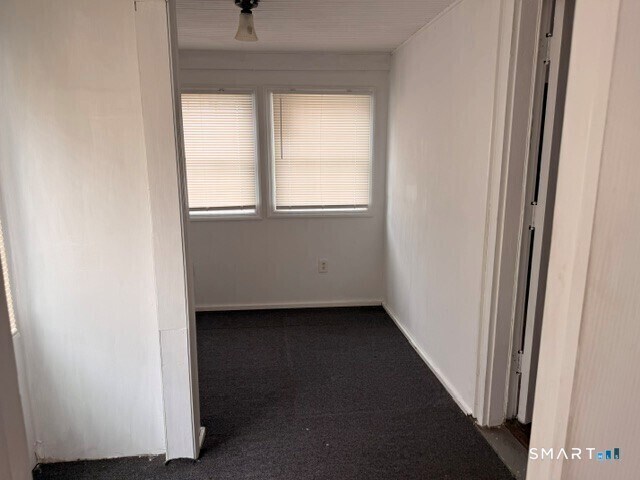 Building Photo - 46 Vernon Pl