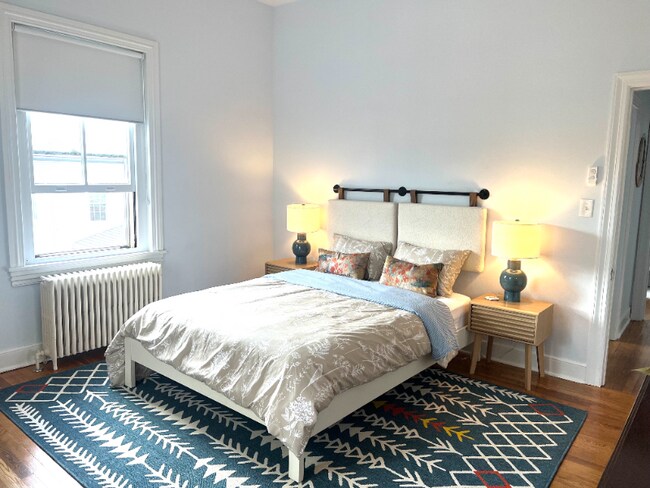 Foto del edificio - 250 E Market St