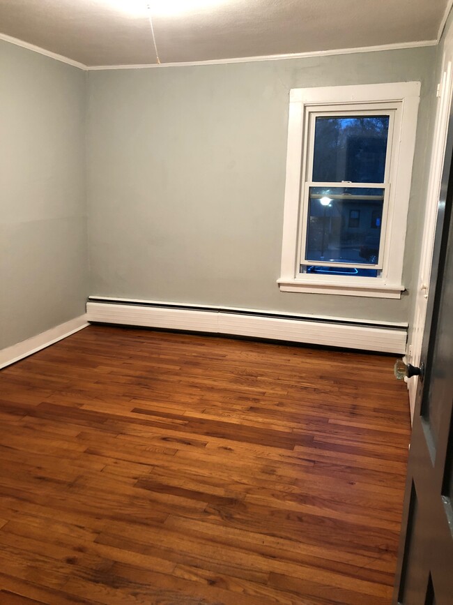 Bedroom - 882 Main St