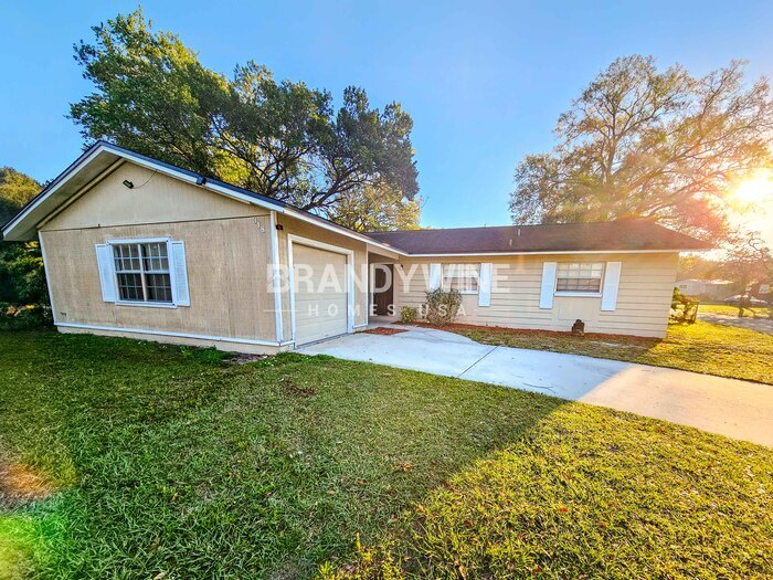 Foto principal - 318 Terrace Dr