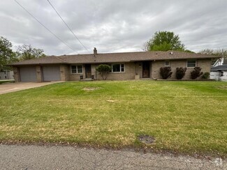 Building Photo - 403 Oak St