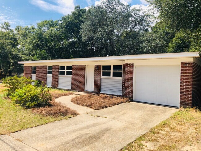 Foto del edificio - 6500 Julia Dr