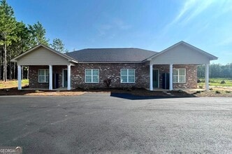 Building Photo - 631 Shady Grove Church Rd