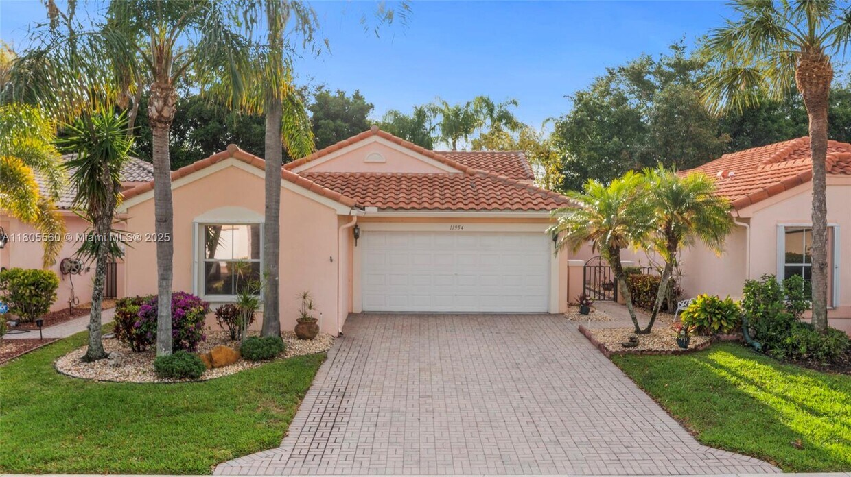 Foto principal - 11954 Rosetree Terrace