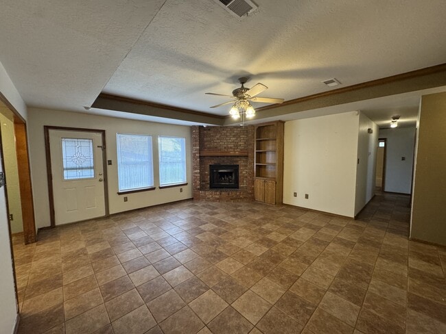 Building Photo - 717 NW 67th St