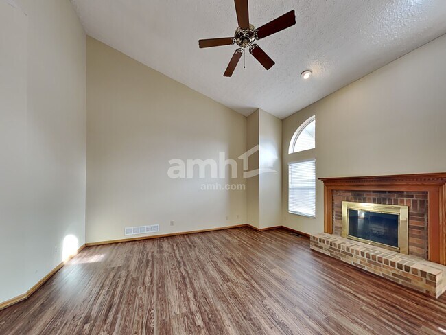 Building Photo - 8845 Amaranth Court