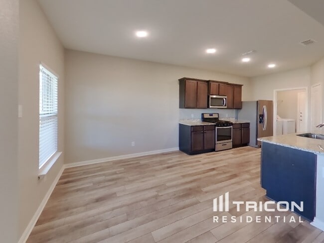 Building Photo - 3109 Chillingham Dr
